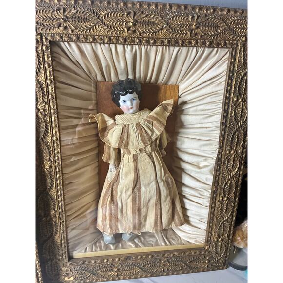 1889 Catholic Devotional Shrine Pair Framed Religious Figures with Original Text - Picture 11 of 16